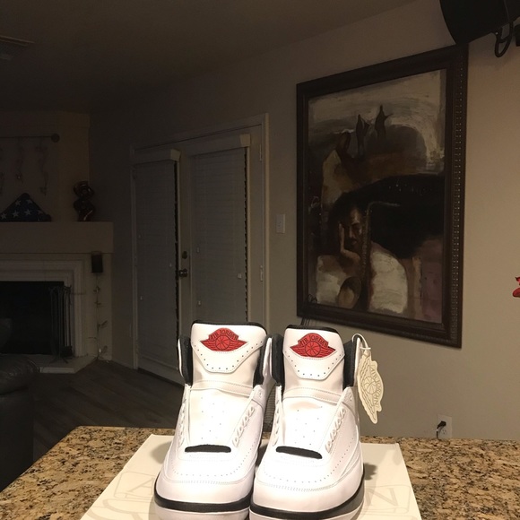 Jordan 2 retro OGโs Chicago - Picture 8 of 9